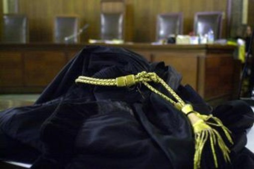 Niente ricorso in Cassazione per tabaccaio condannato per aver ucciso ladro, definitiva condanna a 1 anno e 8 mesi