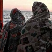 Migranti, Alarmphone: "Naufragio nel Mediterraneo, almeno 50 morti e un superstite"