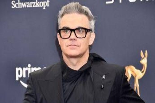 Robbie Williams e l'anti-obesità, gli esperti: &quot;Rischio cecità? Non c'è causa-effetto&quot;