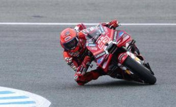 MotoGp Spagna, Marc Marquez vince la gara Sprint davanti a Bagnaia