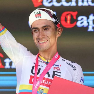 Narvaez vince per distacco a Fermo, Eulalio resta in maglia rosa