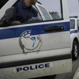 Grecia, sparatoria in un villaggio di Creta: 2 morti e 10 feriti Grecia, sparatoria in un villaggio di Creta: 2 morti e 10 feriti