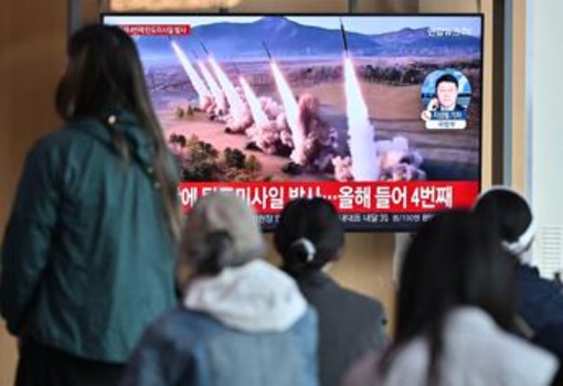 Corea del Nord simula contrattacco nucleare: &quot;Avvertimento per Usa e Seul&quot;