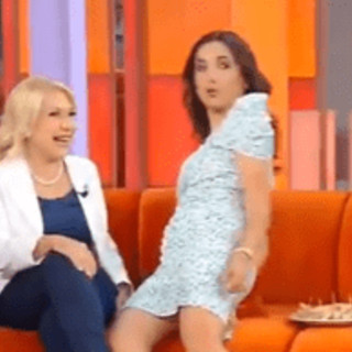 Caterina Balivo, incidente (sfiorato) con lo stuzzicadenti: il siparietto a La volta buona