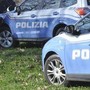 Venezia, grande albero cade in piazzale Roma e travolge turisti: 10 feriti, due gravi
