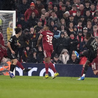 Doppietta Dembelè, il Psg vince 2-0 a Liverpool e va in semifinale