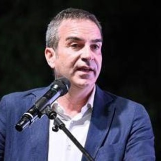 Calabria, il governatore Occhiuto si dimette: &quot;Non mi farò fermare, mi ricandido&quot;