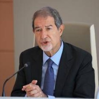 Musumeci: "Sulla legislazione per lo spazio e la dimensione subacquea Italia sarà riferimento" Musumeci: "Sulla legislazione per lo spazio e la dimensione subacquea Italia sarà riferimento"