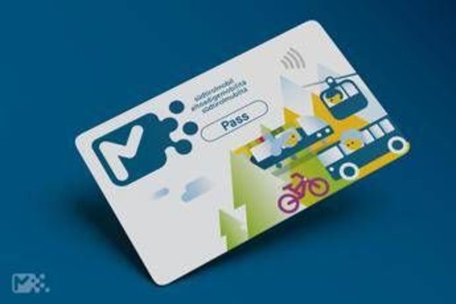 Trasporti, nuovo design e nuove tariffe per AltoAdige Pass con nuova tariffa 'Fix365'