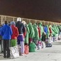 Migranti, neonata morta per ipotermia dopo sbarco a Lampedusa Migranti, neonata morta per ipotermia dopo sbarco a Lampedusa