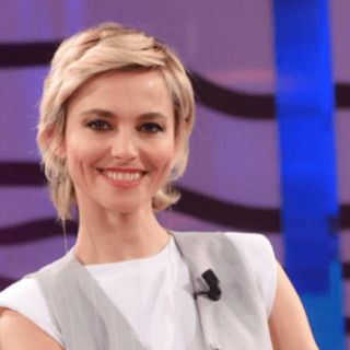 Da noi... a ruota libera, oggi domenica 11 maggio: gli ospiti di Francesca Fialdini