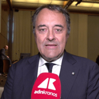 Rifiuti, Arera: &quot;Italia eccellente nel riciclo, ma forti divari territoriali&quot;