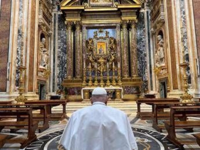 Papa Francesco, nuovo blitz a sorpresa a Santa Maria Maggiore