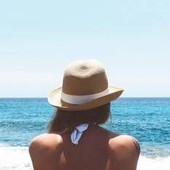 Caldo non molla la presa, oggi e domani bollino arancione in tre città. Da mercoledì giù le temperature Caldo non molla la presa, oggi e domani bollino arancione in tre città. Da mercoledì giù le temperature