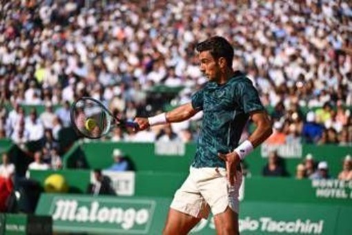 Montecarlo, Musetti sfida De Minaur: Lorenzo a caccia della finale - Diretta