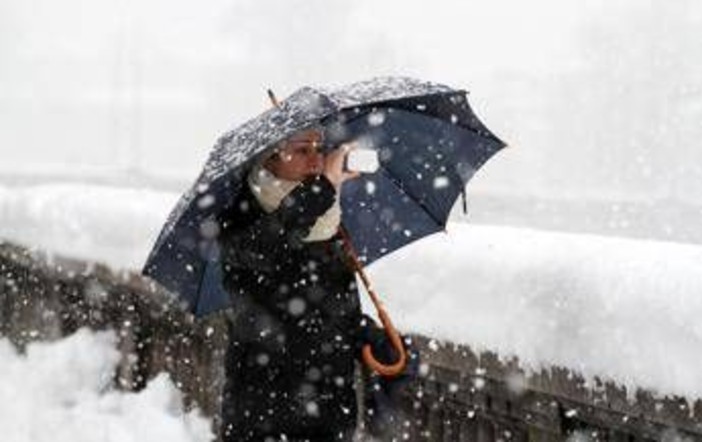 Allerta meteo Italia: nuova ondata di pioggia, neve e vento prima di Pasqua Allerta meteo Italia: nuova ondata di pioggia, neve e vento prima di Pasqua