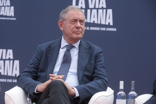 Urso “Il successo di Artemis II conferma il valore dell’intesa con la Nasa” Urso “Il successo di Artemis II conferma il valore dell’intesa con la Nasa”