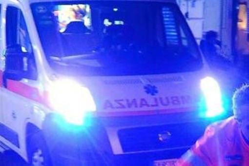 Perugia, ragazzo ucciso con una coltellata in parcheggio facoltà Economia Perugia, ragazzo ucciso con una coltellata in parcheggio facoltà Economia