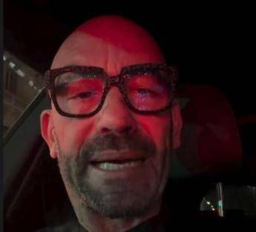 Bassetti derubato in centro a Milano, lo sfogo sui social: "Città difficile e piena di brutta gente" Bassetti derubato in centro a Milano, lo sfogo sui social: "Città difficile e piena di brutta gente"