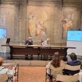 Cancro al seno, studio: "Una donna colpita su 3 è depressa, 1 su 10 perde il lavoro" Cancro al seno, studio: "Una donna colpita su 3 è depressa, 1 su 10 perde il lavoro"