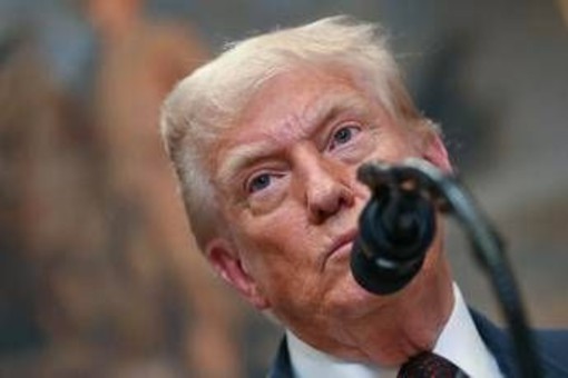 Trump: &quot;Homeless via da Washington, devono andarsene&quot;