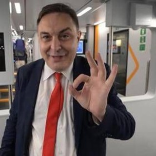 Andrea Diprè finto capotreno per video su Youtube: denunciato dalla Polfer