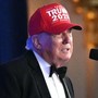 Da fake news a sindrome anti-Trump, il presidente contro i media alla cena dei corrispondenti Da fake news a sindrome anti-Trump, il presidente contro i media alla cena dei corrispondenti