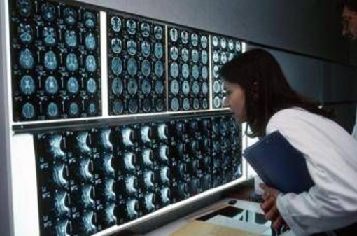 Cancro, 4 sintomi 'insoliti' che bisogna conoscere: parola di oncologo Cancro, 4 sintomi 'insoliti' che bisogna conoscere: parola di oncologo