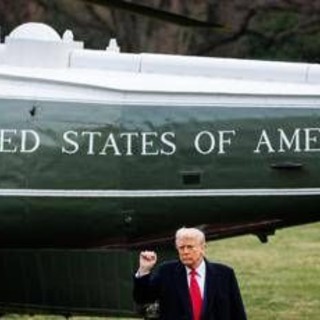 Trump domani al Congresso per lo stato dell'Unione, ma il tycoon sprofonda nei sondaggi Trump domani al Congresso per lo stato dell'Unione, ma il tycoon sprofonda nei sondaggi