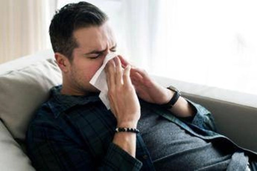 Diventare allergici dopo i 40 anni, ecco perché succede sempre più spesso
