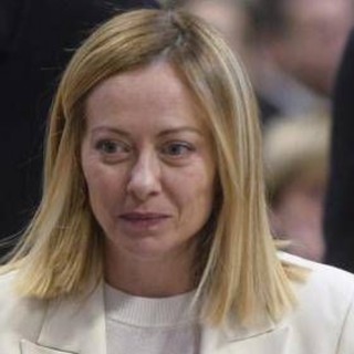 Post con minacce e offese a premier Meloni, rinviato a giudizio 47enne