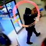 Rapine con taser, pistole ed esplosivo: arrestata a Reggio Calabria la 'coppia del terrore'