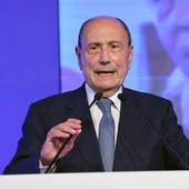 Schifani “Sicilia cresce più della media.FI? Leadership Tajani non in discussione” Schifani “Sicilia cresce più della media.FI? Leadership Tajani non in discussione”