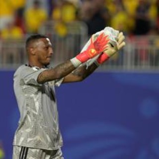 Primo punto per Curacao, il portiere Room ferma l'Ecuador: 0-0 storico Primo punto per Curacao, il portiere Room ferma l'Ecuador: 0-0 storico
