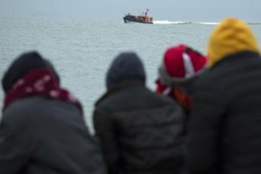 Migranti, raffica di sbarchi a Lampedusa: 700 in due giorni