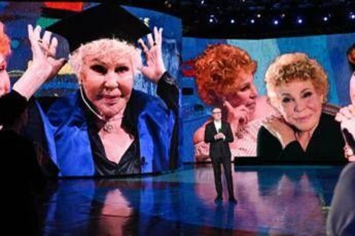 A Milano sarà dedicata un'aiuola a Ornella Vanoni, l'annuncio di Fabio Fazio