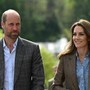 William e Kate portano i figli al pub... ma per giocare