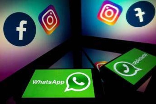 Social vietati sotto i 14 anni, lo psicoterapeuta: &quot;Non basta, bisogna saper gestire il mondo digitale&quot;