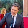 Festa Roma: Javier Bardem show, infiamma il red carpet e si siede al posto dei fotografi Festa Roma: Javier Bardem show, infiamma il red carpet e si siede al posto dei fotografi