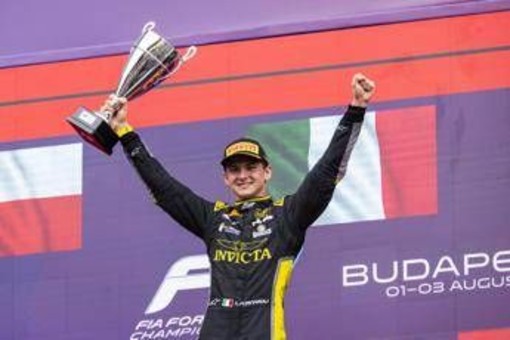 Fornaroli: &quot;Sogno la Formula 1, ma prima il trionfo in F2. Verstappen idolo, Rossi un esempio&quot;