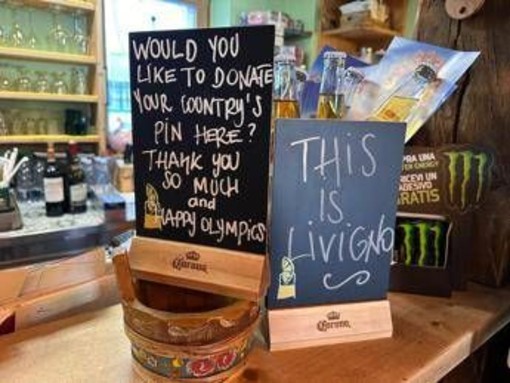 Milano Cortina, è 'pins-mania': da Bormio a Livigno, anche i locali le chiedono (al posto delle mance)