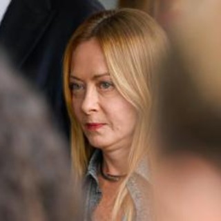 Meloni a Palermo: "Mafie cambiano ma qui lo Stato c'è, continuiamo a colpire criminalità organizzata" Meloni a Palermo: "Mafie cambiano ma qui lo Stato c'è, continuiamo a colpire criminalità organizzata"