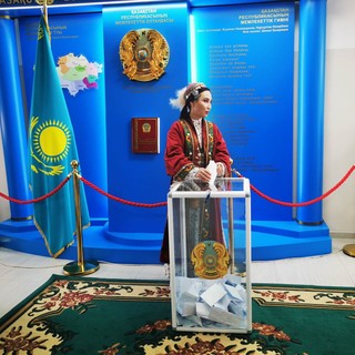 Kazakistan, la scommessa sul futuro passa per un referendum