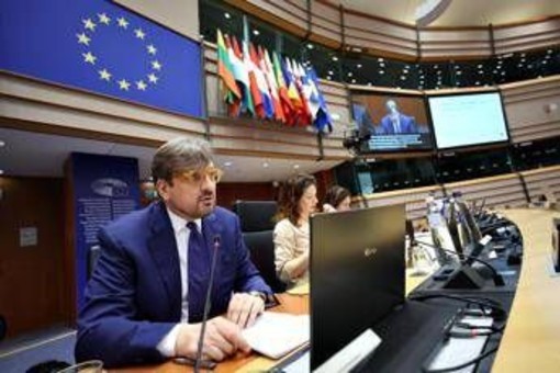 Automotive, Guidesi al Ppe: &quot;Agisca prima che si arrivi a morte del settore&quot;
