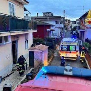 Roma, a fuoco abitazione ad Albano: morto 69enne