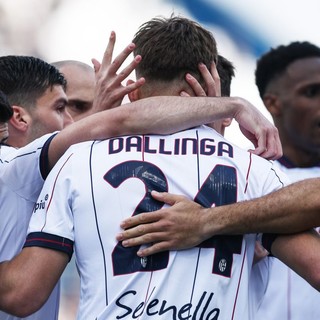 Bologna corsaro a Sassuolo: Dallinga firma l’1-0