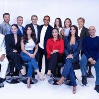 Torna 'Tale e Quale show' e Conti lo dedica a Pippo Baudo: cast, giuria e novità