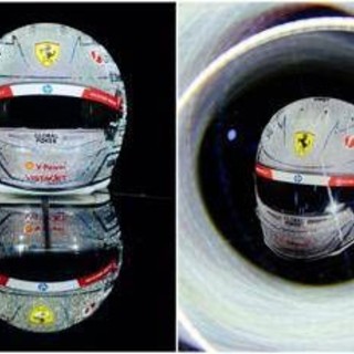 Hamilton, casco speciale e... splendente a Las Vegas Hamilton, casco speciale e... splendente a Las Vegas