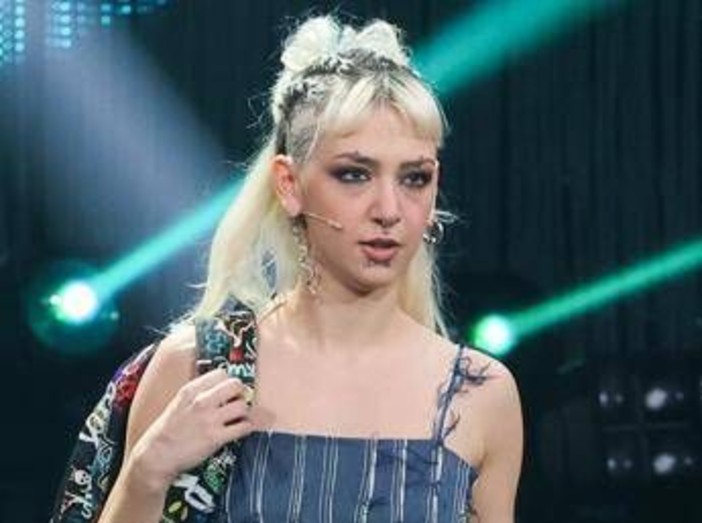 Anna Lou Castoldi vittima di furto e revenge porn, la denuncia della figlia di Morgan e Asia Argento