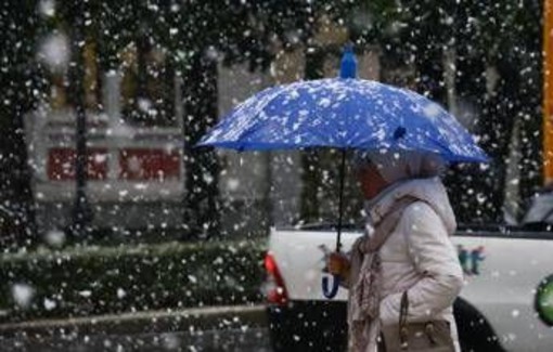 Meteo Natale, arriva il ciclone invernale: neve in collina e maltempo diffuso su tutta Italia Meteo Natale, arriva il ciclone invernale: neve in collina e maltempo diffuso su tutta Italia
